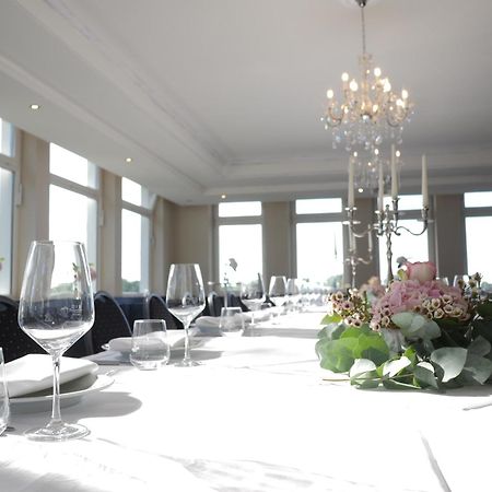 דיסלדורף Hotel Faehrhaus Km734 מראה חיצוני תמונה